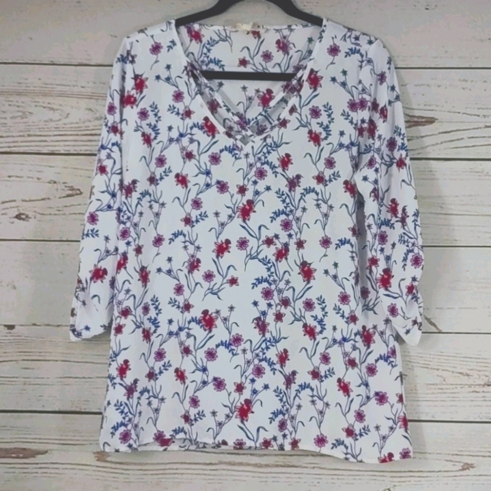 HIPPIE Rose Medium 3/4 Sleeve Blouse